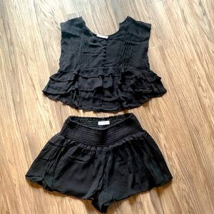 Two piece set